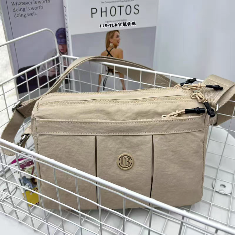 کیف وارداتی برند CHIBAO - تصویر 9